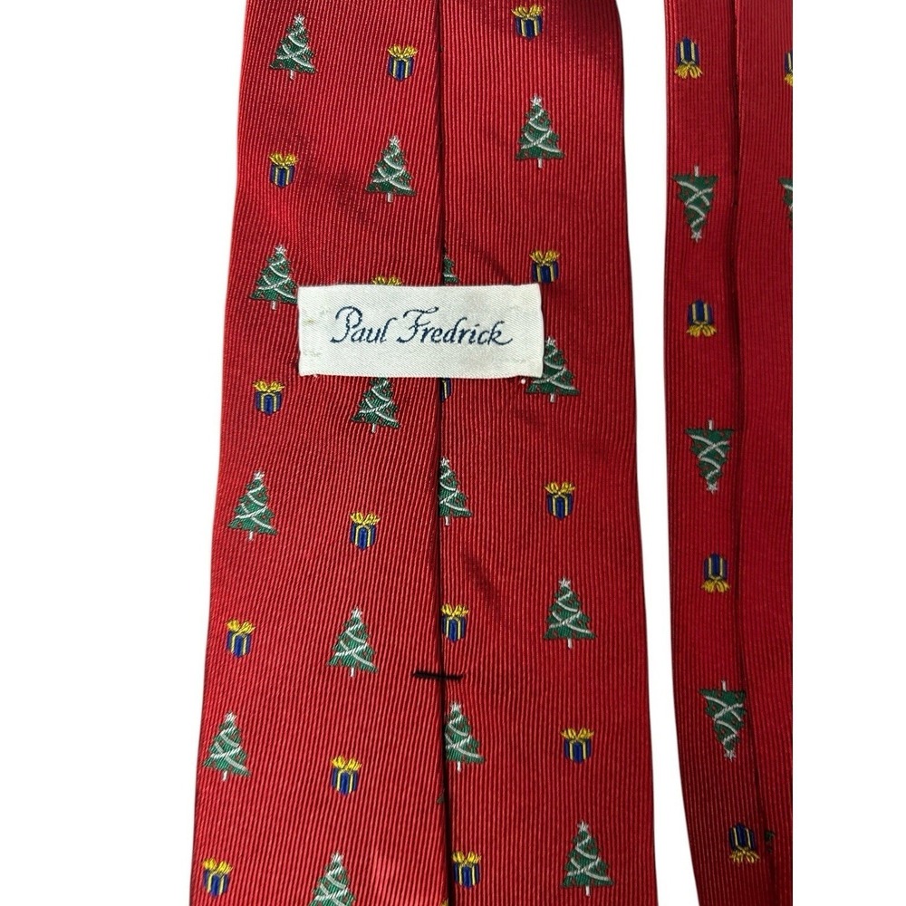 Paul Fredrick Hand Tailored Tie Red Christmas Tree Italian Silk Made in USA - Picture 3 of 6